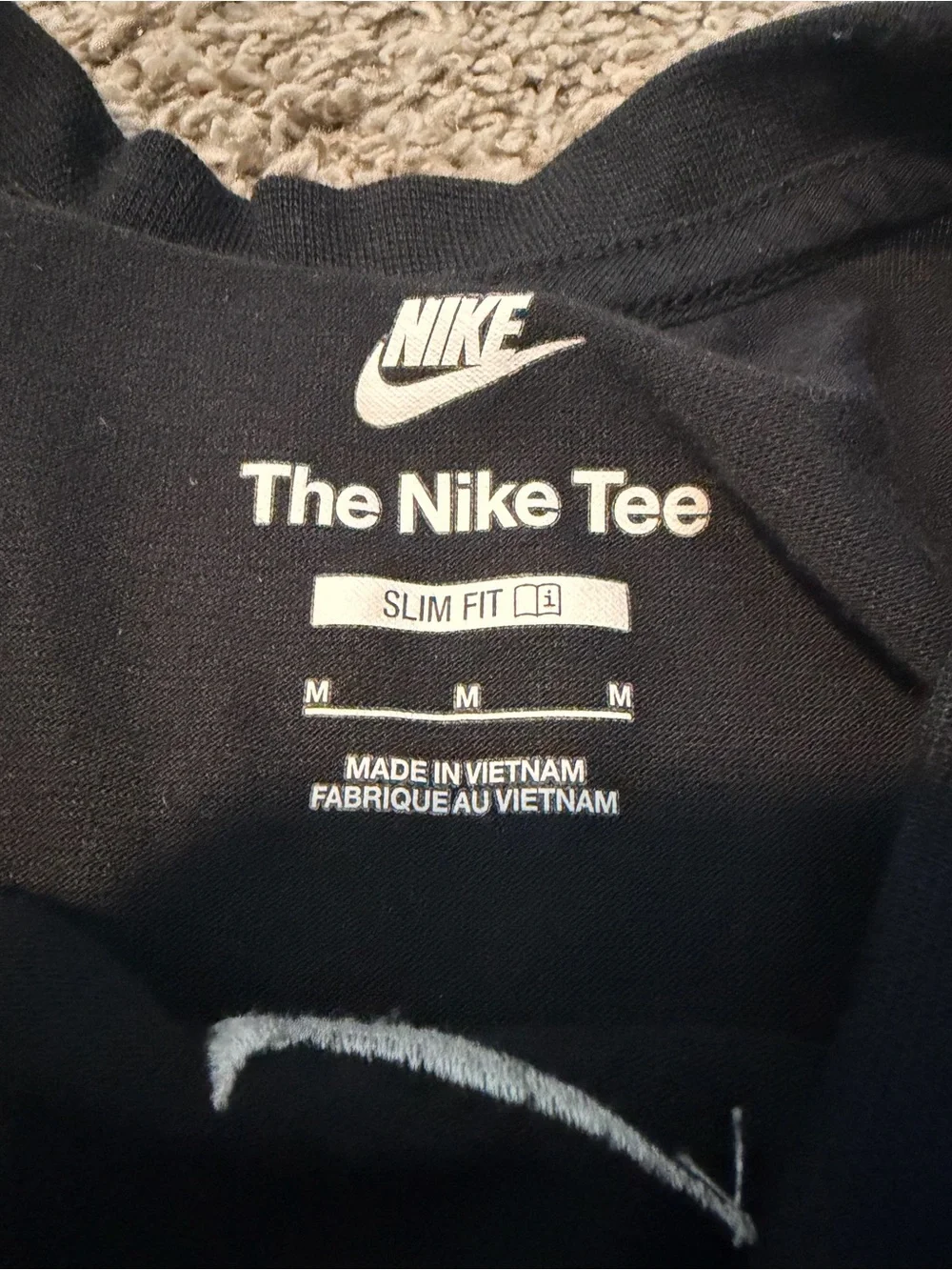 Nike The Nike Tee Womens Black Slim Fit Crop Top Size Medium EUC
